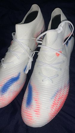 Puma Future 8 Match soccer shoes
