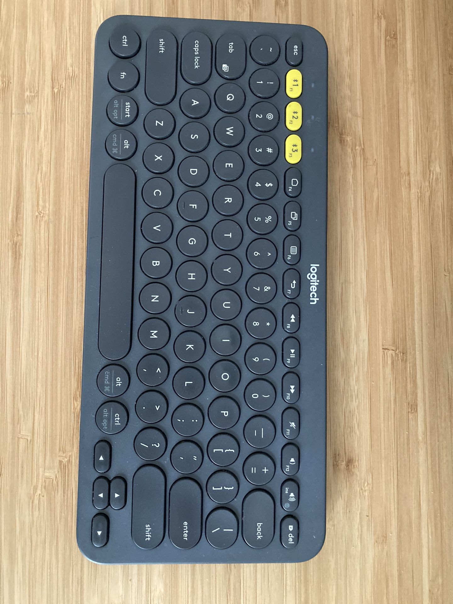 Logitech K380 BTW keyboard with case