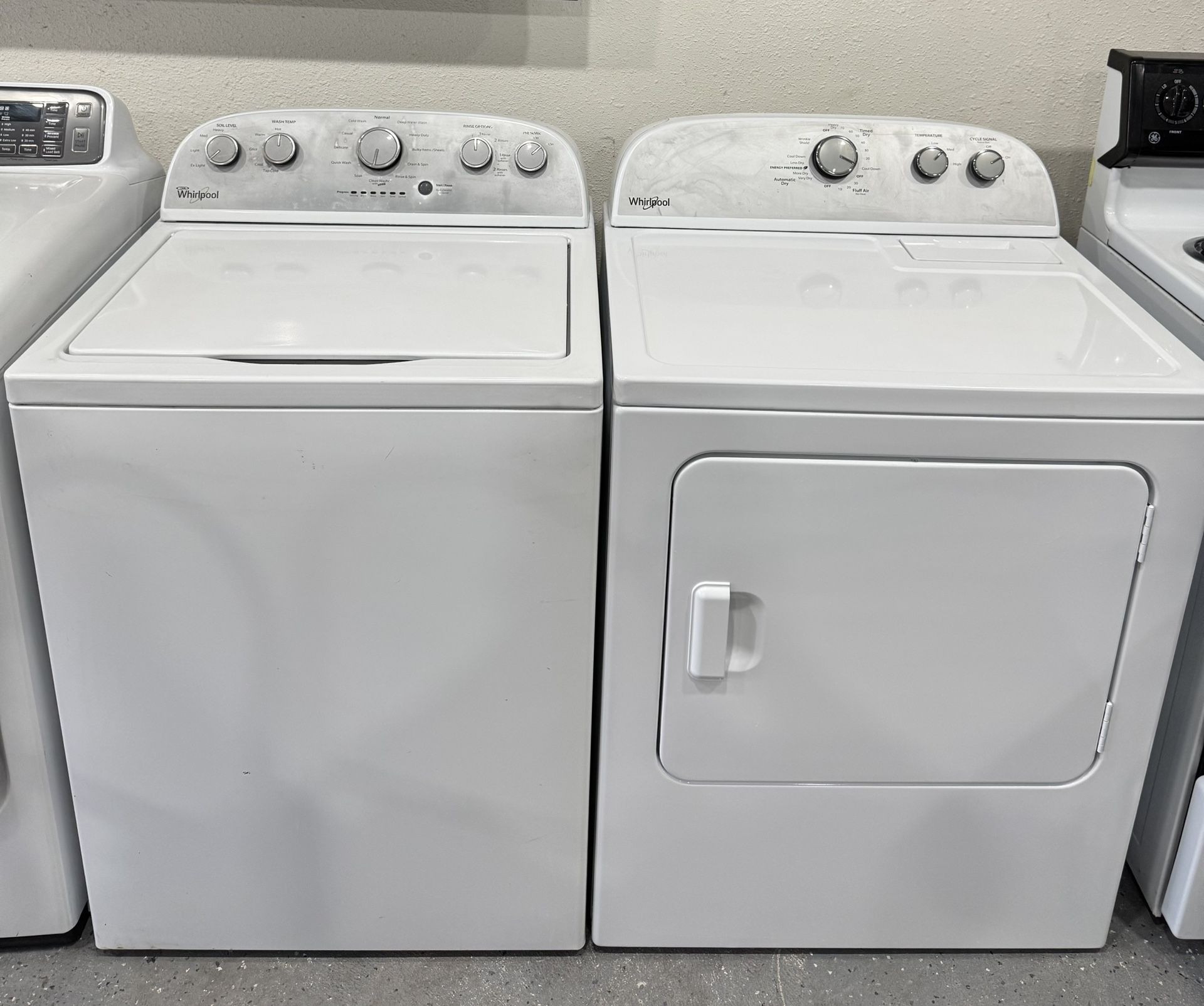 Whirlpool Washer And Dryer In Great Working Condition. No Issues Works Good.