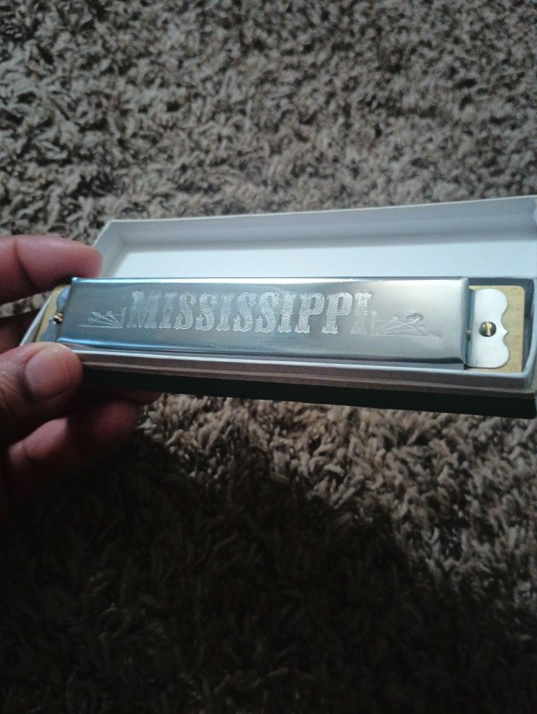 Mississippi Harmonica 
