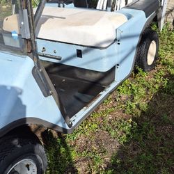 EZ GO  GOLF CART