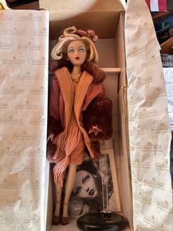 collectible Ashton Drake Galleries Collectible