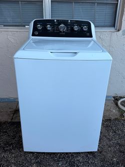 Top load washing machine GE