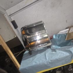 2016 Chevy Silverado1500 Passenger Oem Led Headlight 