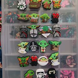 BABY YODA CROC CHARMS 