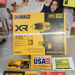 NEW DEWALT 20V XR 1/2 HAMMER DRILL DRIVER TOOL 