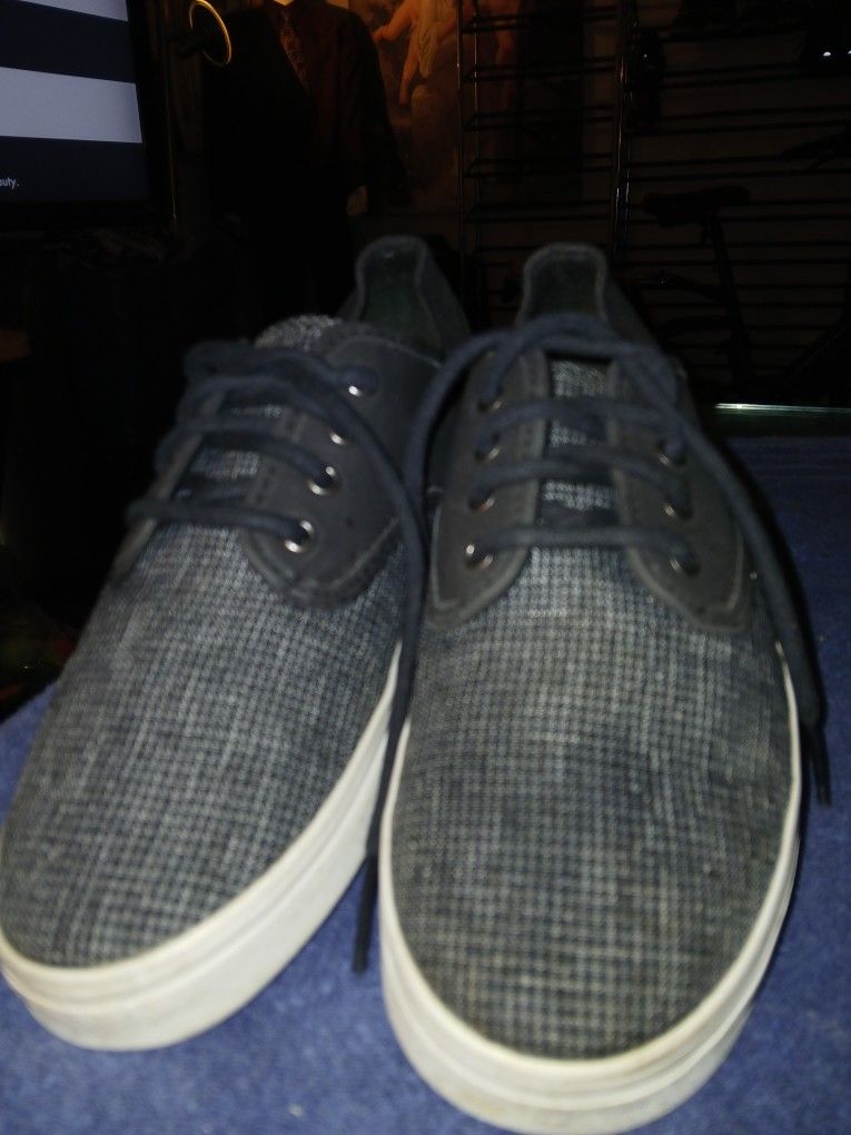 Vans Stylish Skater Shoes Mens Size 8