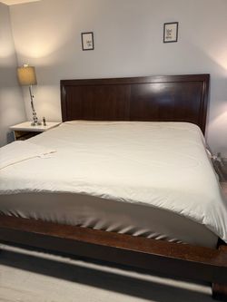 King size wood platform