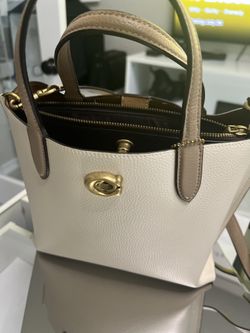 Coach MINI Crossbody with Dividers- Negotiable or OBO. Serious inquiry ONLY!