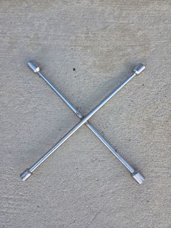 Lug Nut Bar