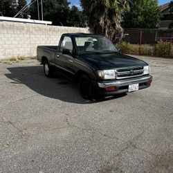 1999 Toyota Tacoma