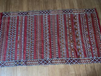 Moroccan Hand made rug 6.5X3.5 feet