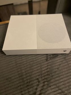 XBox like new $50