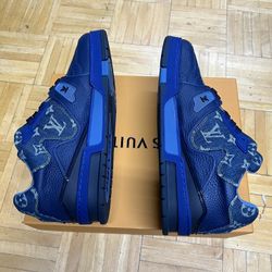 Louis Vuitton Size 44