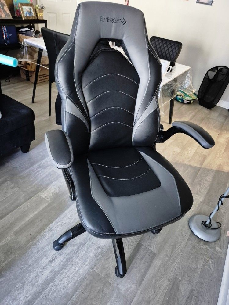 Gaming Desk Chair