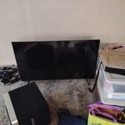 53 Inch Roku New Condition