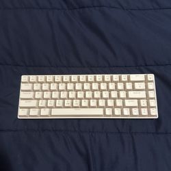 Magegee Mechanical Keyboard - 65% Size - Supports Bluetooth