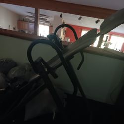 Inova Back Stretcher