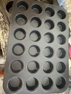Muffin pans