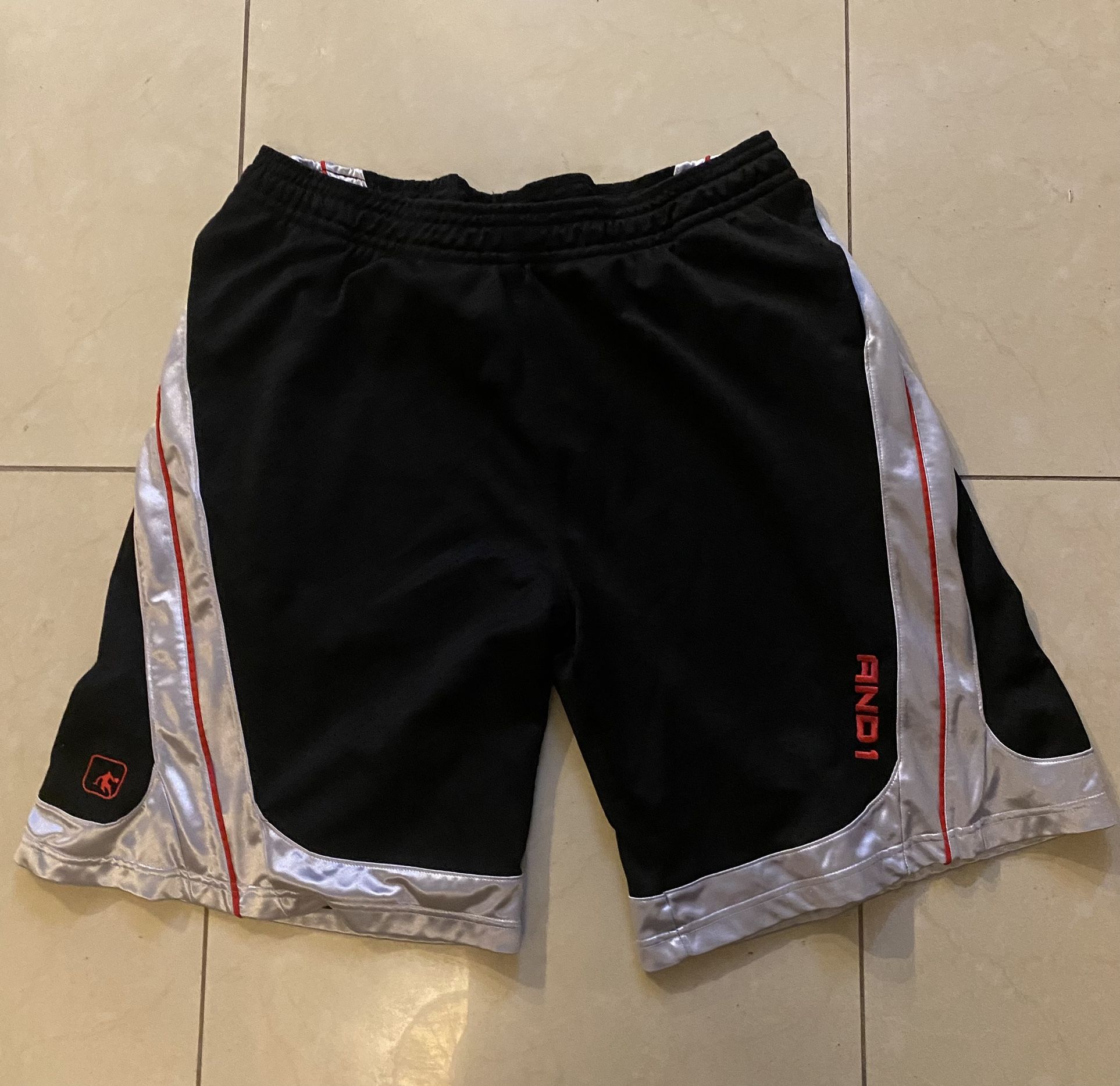 Andi basketball shorts size 2XL (used)
