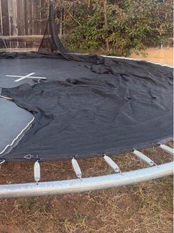 Free trampoline 14