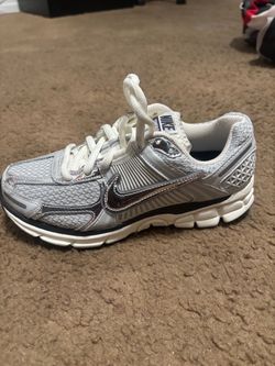 Nike Zoom Vomero 5