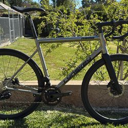 2024 Lynskey R500 disc sz Lrg, SRAM Force AXS D2 12sp, Praxis Zayante, Vision Metron SL