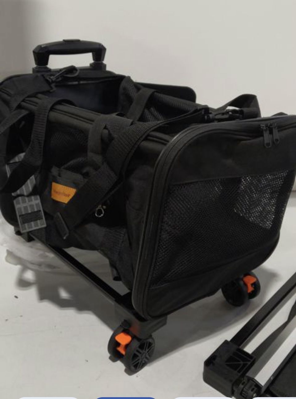 Collapsible Pet Carrier with Wheels