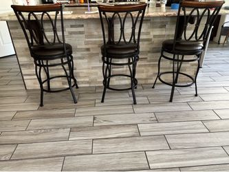 Kitchen counter barstools
