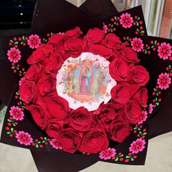 Flores para la Virgen de Guadalupe flower bouquet