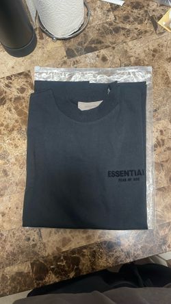 Essentials Black Tee