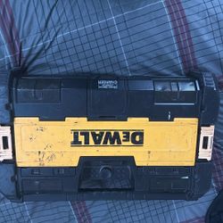 DeWalt Jobsite Speaker/Radio