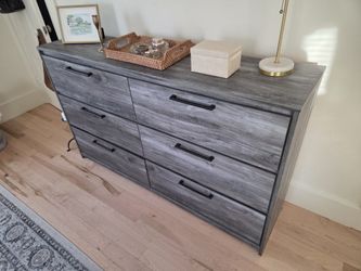 6 Drawer Dresser