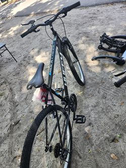 Men's 29" Rock Creek Mountain Pro Bike Off Road Tires 18-Speed Bicycle, Black