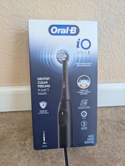 Oral-B iO Series 2 Electric Toothbrush Black Pressure Sensor