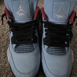Travis scott jordan 4 Size 11