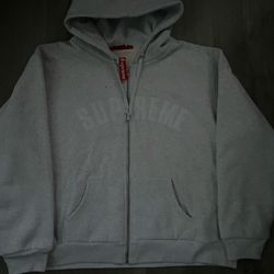 Supreme zip up:(Sz XL)
