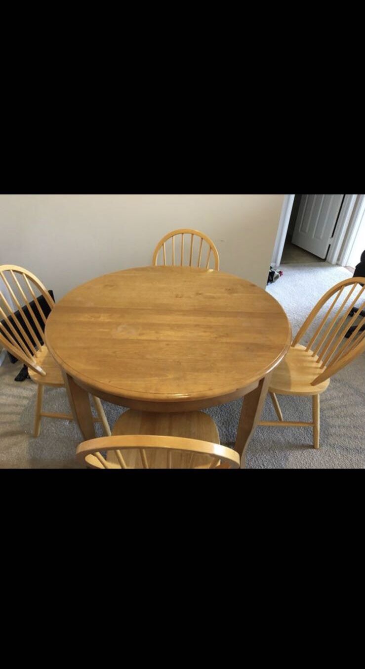 Dining table with 4 chairs