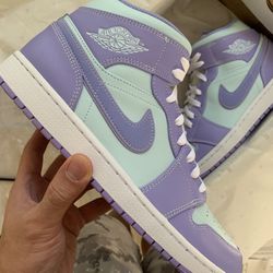 DS Nike Jordan 1 Purple Size 11 Aqua