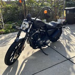 2018 Harley Davidson Iron883