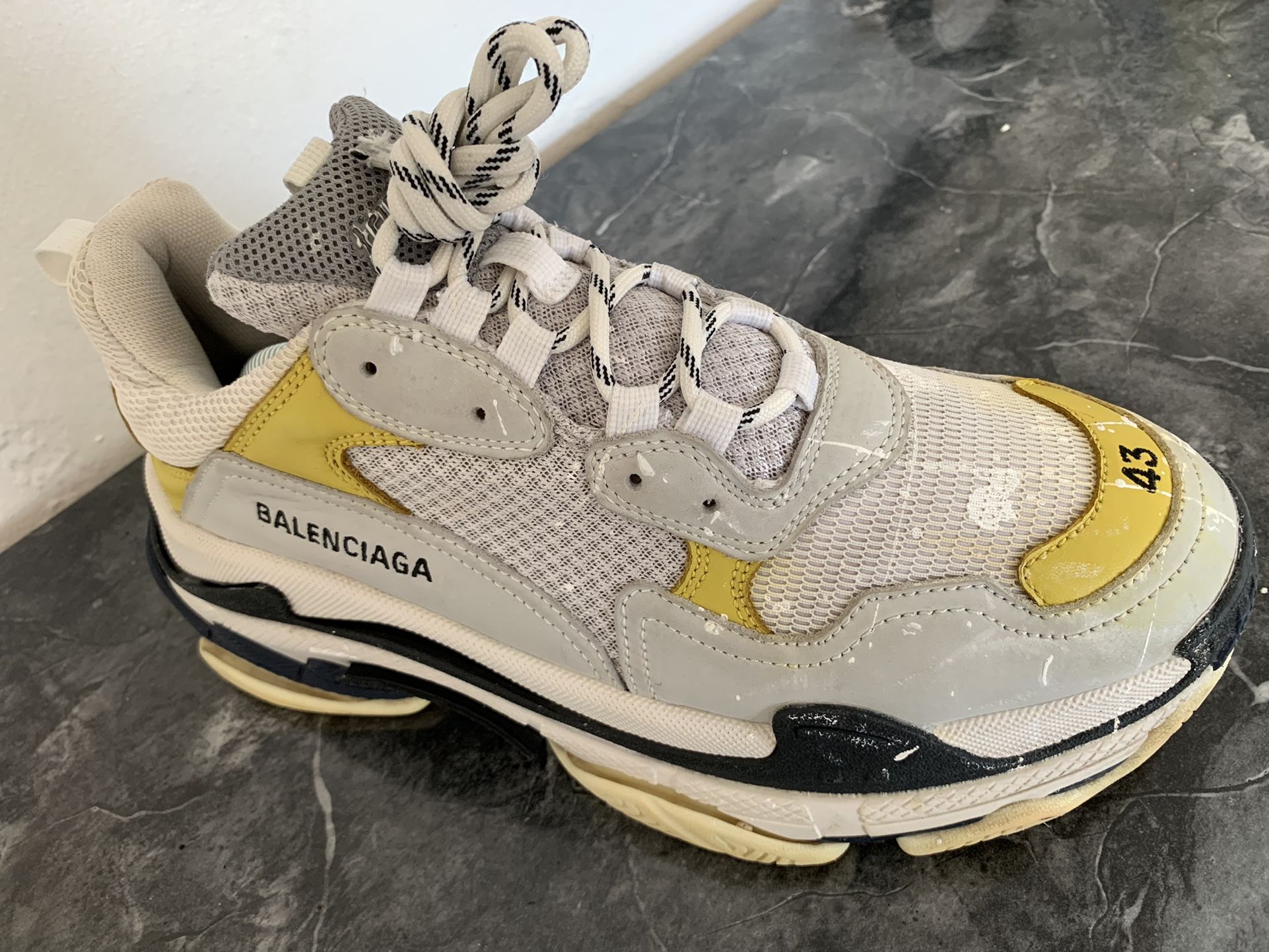 Balenciaga Triple S Custome FIJI's Paint Splash Size 43
