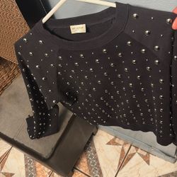 Woman’s Saint Laurent Sweatshirt 