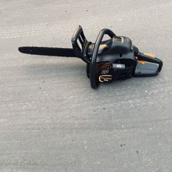 Gas Chainsaw 