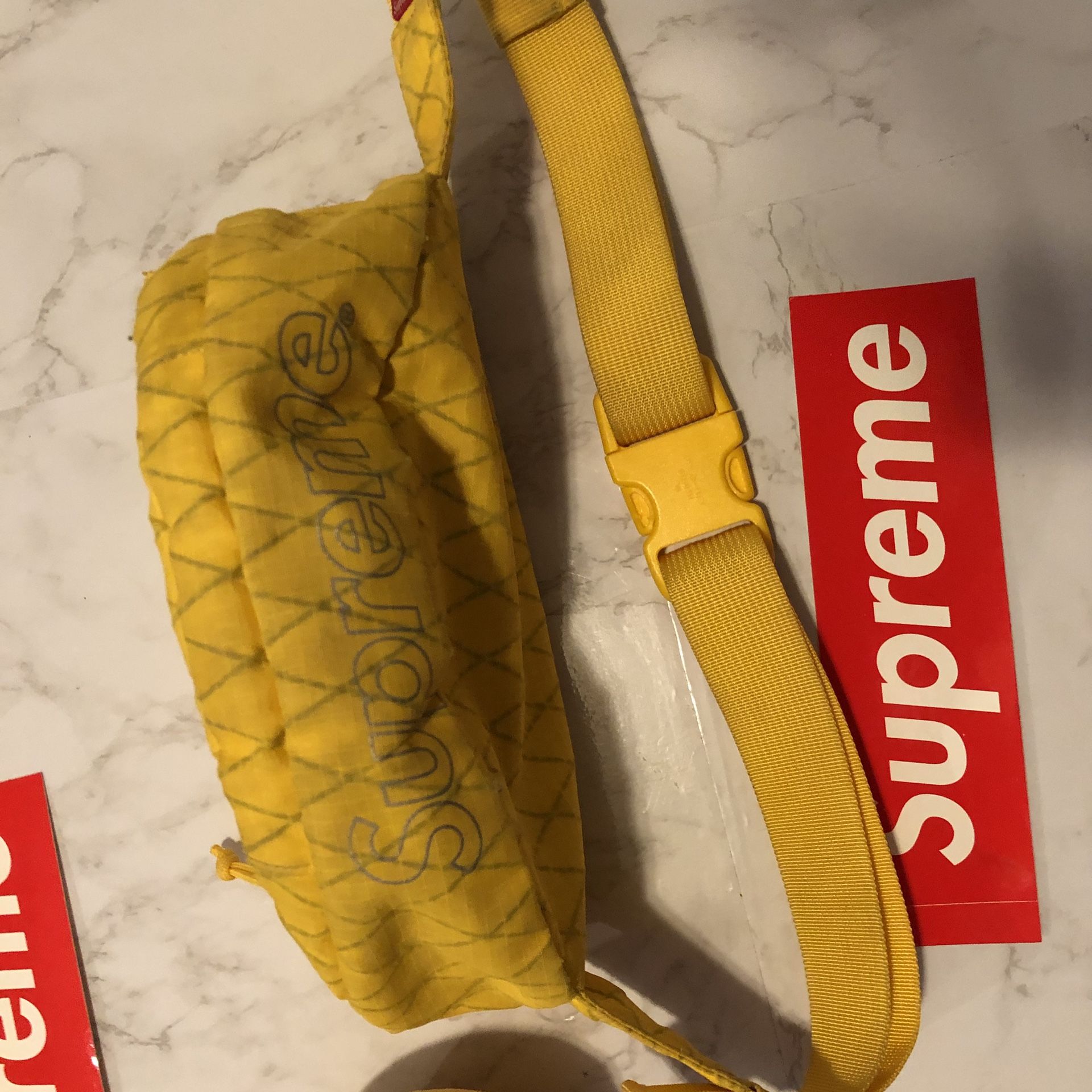 Supreme bag 