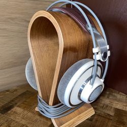 AKG K 701 STEREO HEADPHONES 