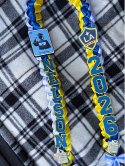 2026 LA Galaxy graduation Lei