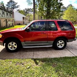 2001 Ford Explorer Sport