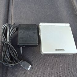 Nintendo Gameboy Advance SP Silver w/ Charger Tested and Working