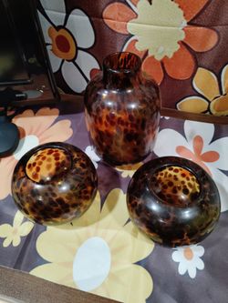 Brown glass decor