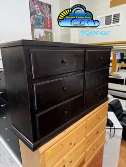 Six drawer dresser black pinewood tocador bueno Nuevo